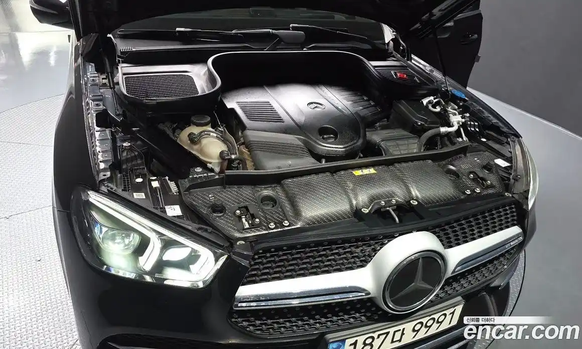 Mercedes-Benz GLE-Class 2021 3.0 Автомат в Москве № 1194457, фото 6