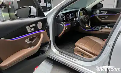 Mercedes-Benz E-Class 2018 2.0 гидро в Москве, миниатюра 11