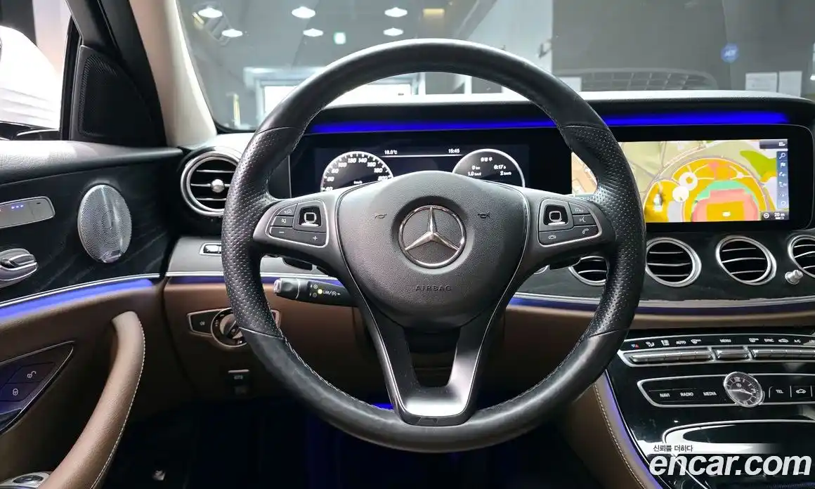 Mercedes-Benz E-Class 2018 2.0 гидро в Москве, фото 13