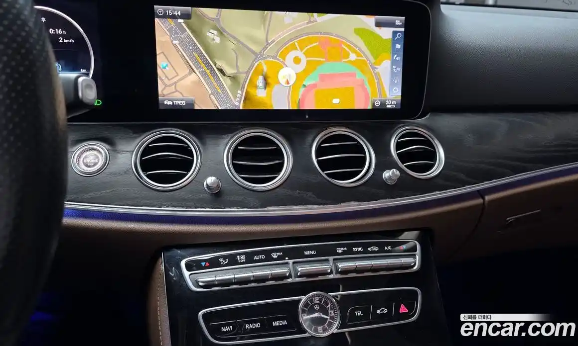 Mercedes-Benz E-Class 2018 2.0 гидро в Москве, фото 14