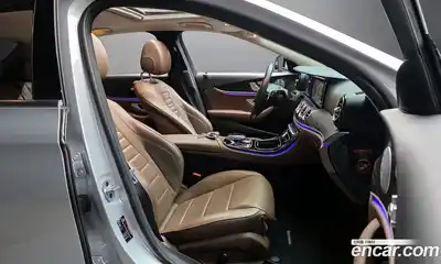 Mercedes-Benz E-Class 2018 2.0 гидро в Москве, миниатюра 10
