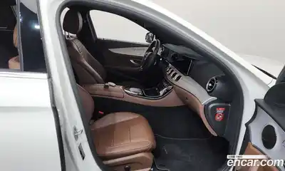 Mercedes-Benz E-Class 2021 2.0 гидро в Москве, миниатюра 11