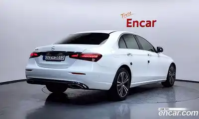 Mercedes-Benz E-Class 2021 2.0 гидро в Москве, миниатюра 2