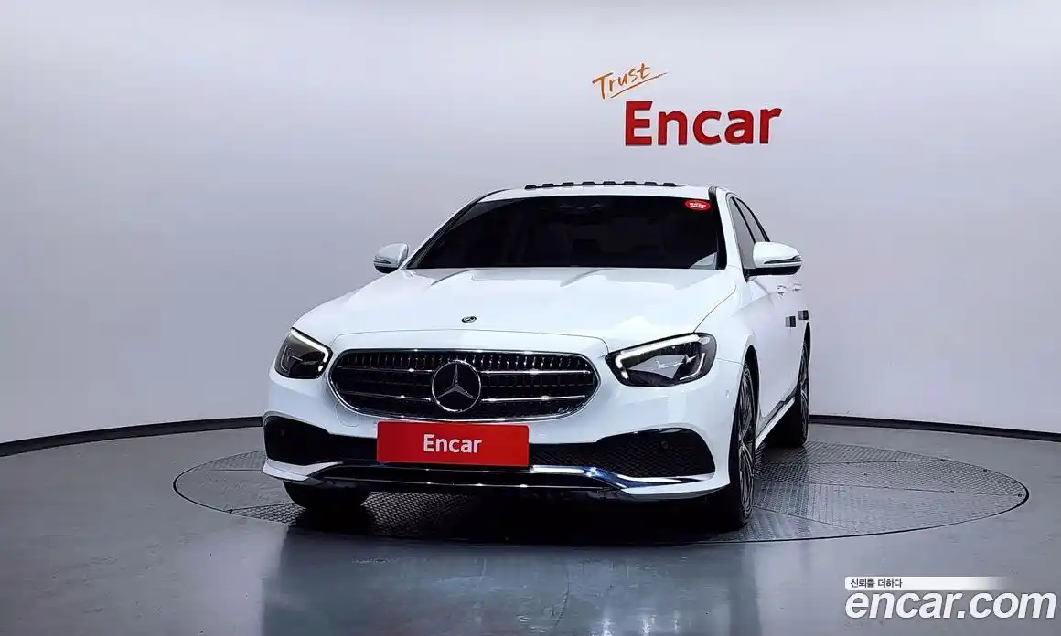 Mercedes-Benz E-Class 2021 2.0 гидро в Москве, фото 3