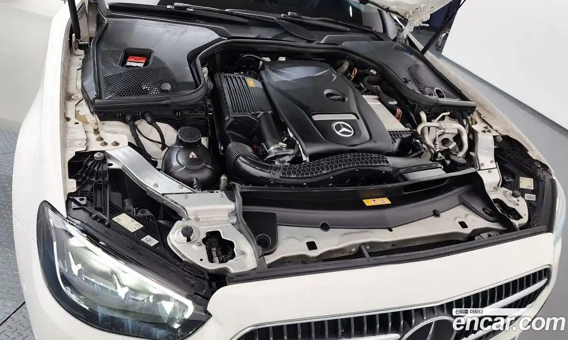 Mercedes-Benz E-Class 2021 2.0 гидро в Москве, фото 6