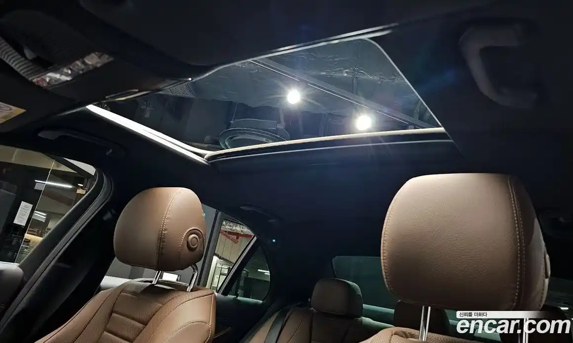 Mercedes-Benz E-Class 2021 2.0 гидро в Москве, фото 17
