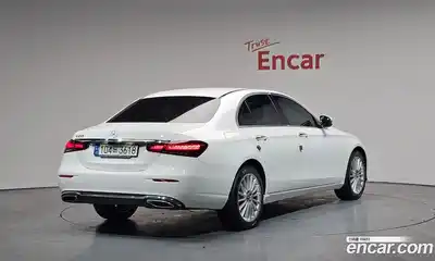Mercedes-Benz E-Class 2021 2.0 гидро в Москве, миниатюра 2