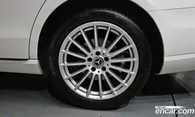 Mercedes-Benz E-Class 2021 2.0 гидро в Москве, миниатюра 5