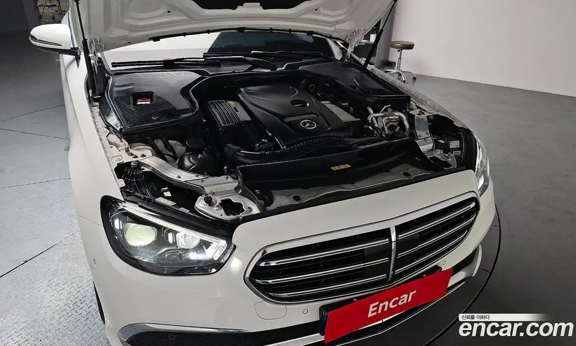 Mercedes-Benz E-Class 2021 2.0 гидро в Москве, фото 6