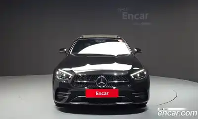 Mercedes-Benz E-Class 2023 2.0 гидро в Москве № 1194535, миниатюра 3