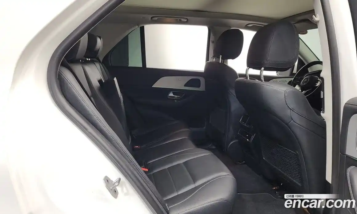 Mercedes-Benz GLE-Class 2021 1.9 Автомат в Москве № 1194666, фото 12