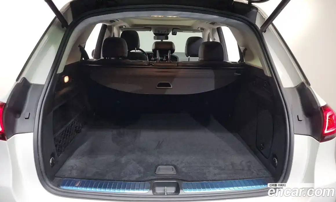 Mercedes-Benz GLE-Class 2021 1.9 Автомат в Москве № 1194666, фото 20