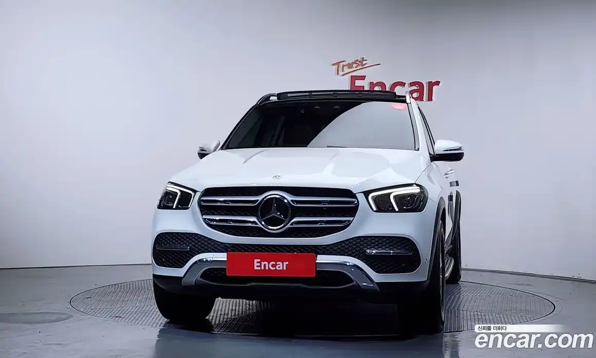 Mercedes-Benz GLE-Class 2021 1.9 Автомат в Москве № 1194666, фото 3