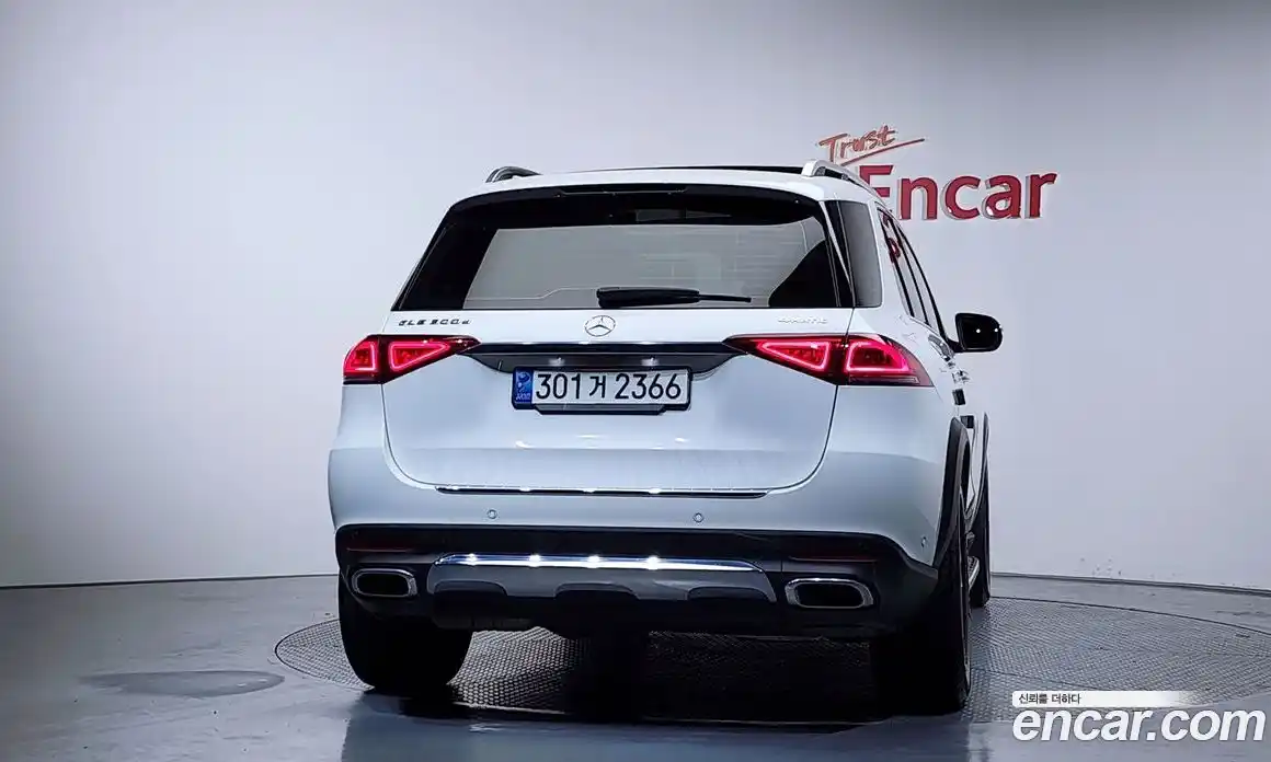 Mercedes-Benz GLE-Class 2021 1.9 Автомат в Москве № 1194666, фото 4