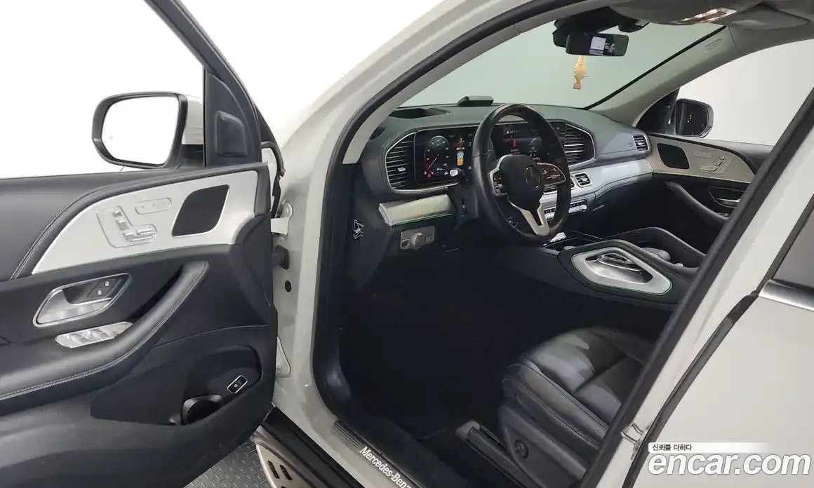 Mercedes-Benz GLE-Class 2021 1.9 Автомат в Москве № 1194666, фото 10