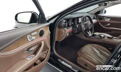 Mercedes-Benz E-Class 2019 1.9 гидро в Москве, миниатюра 9