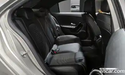 Mercedes-Benz A-Class 2020 2.0 Автомат в Москве № 1194761, миниатюра 12