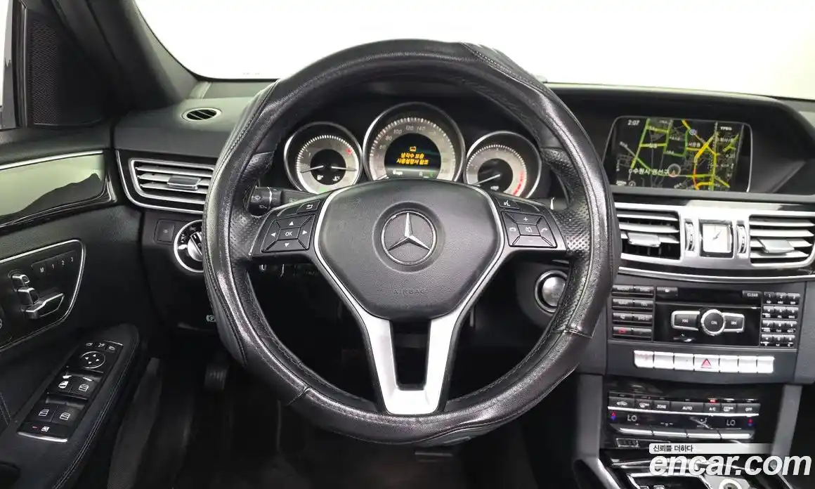 Mercedes-Benz E-Class 2013 3.5 Автомат в Москве № 1194797, фото 13