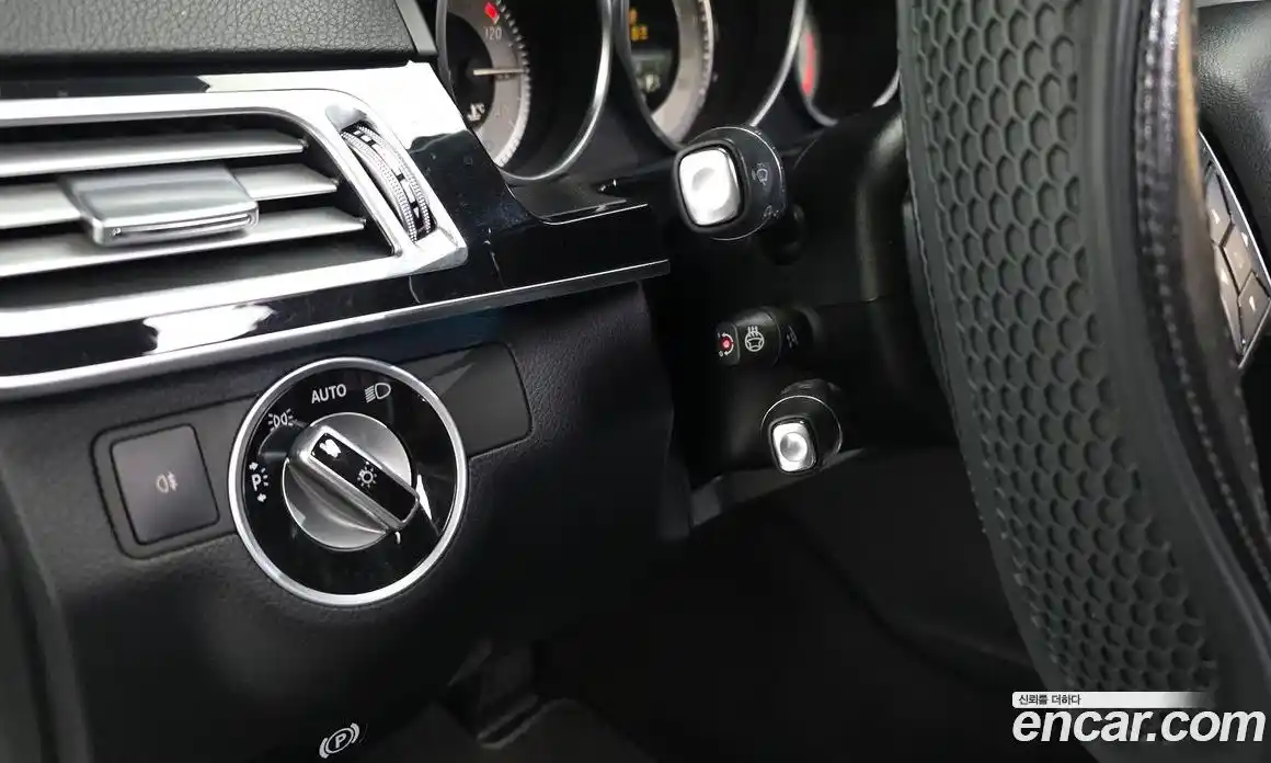 Mercedes-Benz E-Class 2013 3.5 Автомат в Москве № 1194797, фото 14