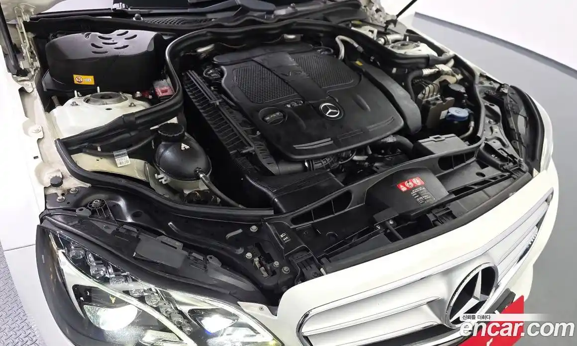 Mercedes-Benz E-Class 2013 3.5 Автомат в Москве № 1194797, фото 6