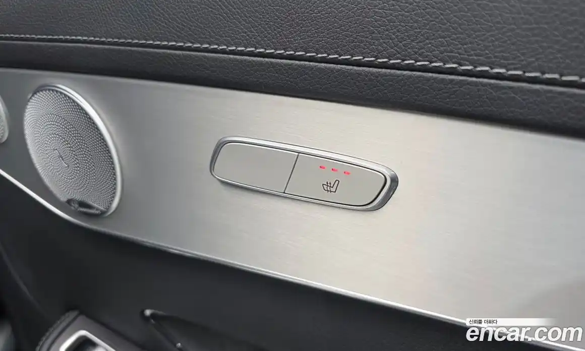 Mercedes-Benz GLC-Class 2019 2.0 Автомат в Москве № 1194811, фото 19