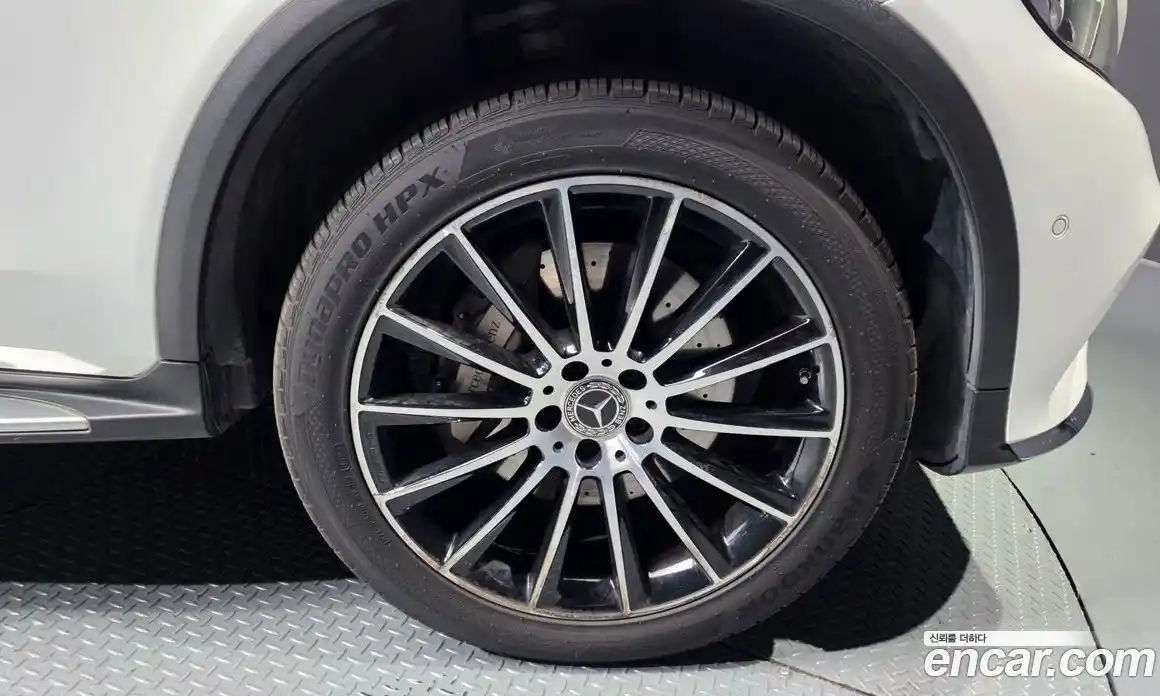 Mercedes-Benz GLC-Class 2019 2.0 Автомат в Москве № 1194811, фото 5