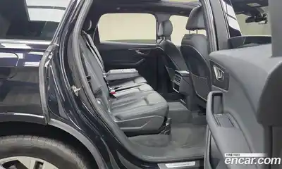 Audi Q7 2021 3.0 гидро в Москве № 1195018, миниатюра 12