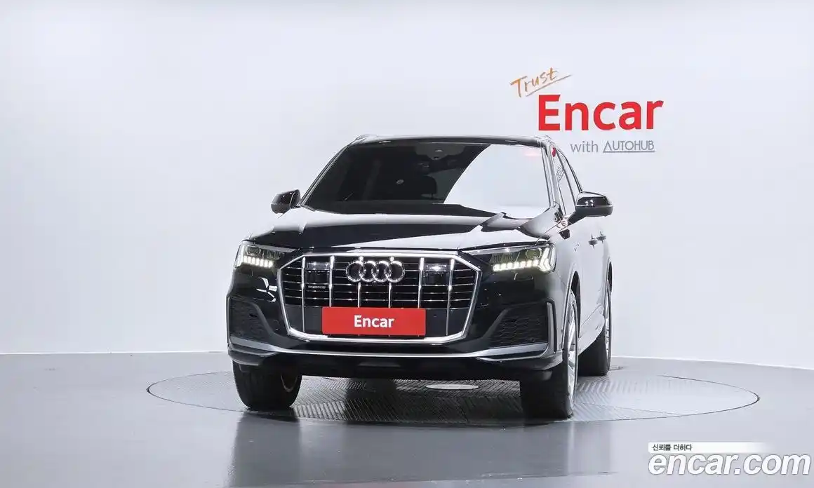 Audi Q7 2021 3.0 гидро в Москве № 1195018, фото 3