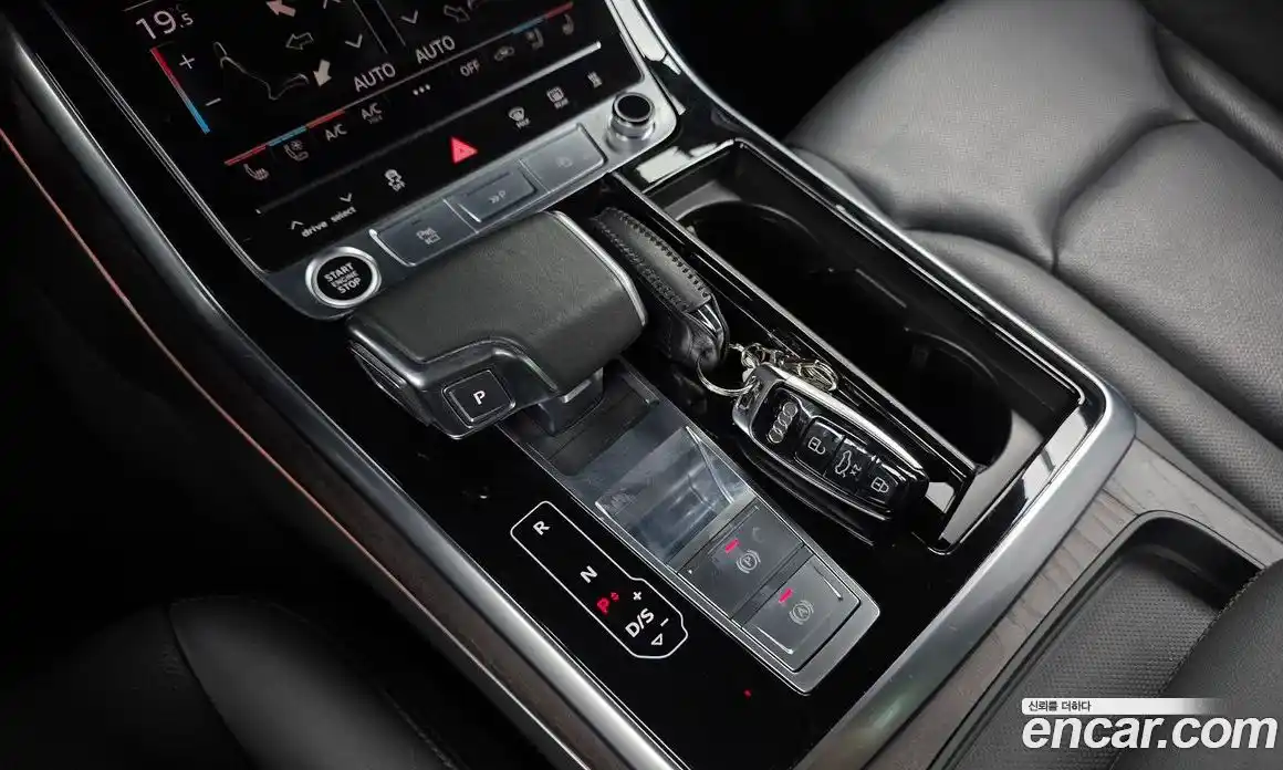 Audi Q7 2021 3.0 гидро в Москве № 1195018, фото 9
