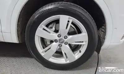 Audi Q5 2020 2.0 гидро в Москве № 1195256, миниатюра 4