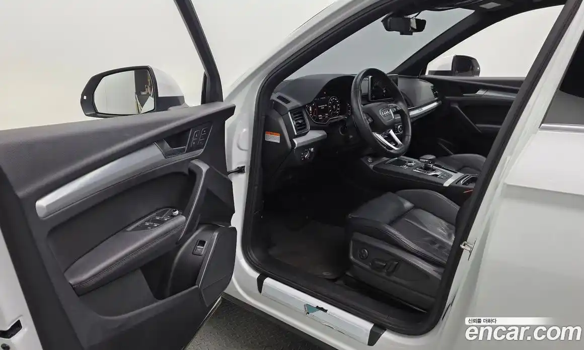 Audi Q5 2020 2.0 гидро в Москве № 1195256, фото 9