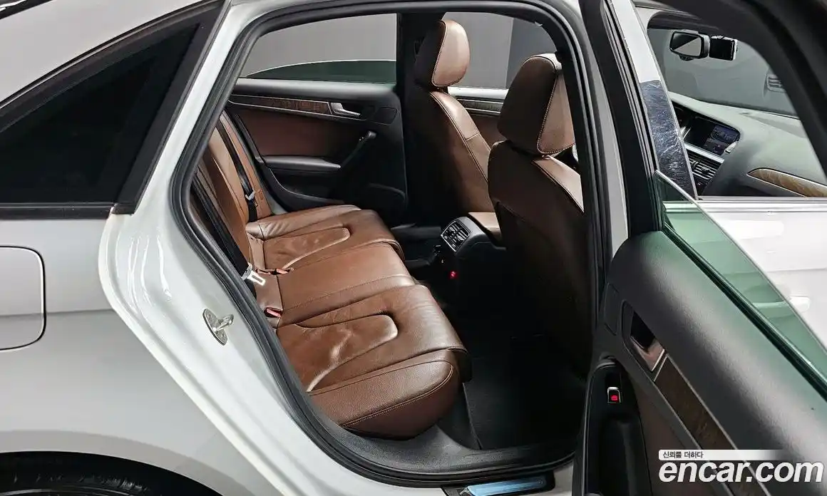 Audi A4 2015 2.0 гидро в Москве № 1195308, фото 12