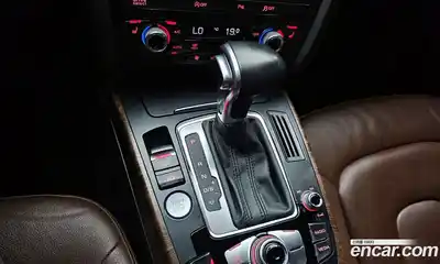 Audi A4 2015 2.0 гидро в Москве № 1195308, миниатюра 9