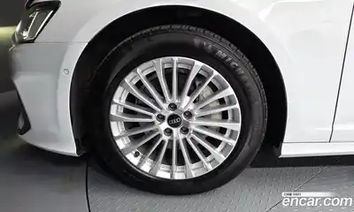 Audi A6 2021 2.0 гидро в Москве № 1195362, миниатюра 5