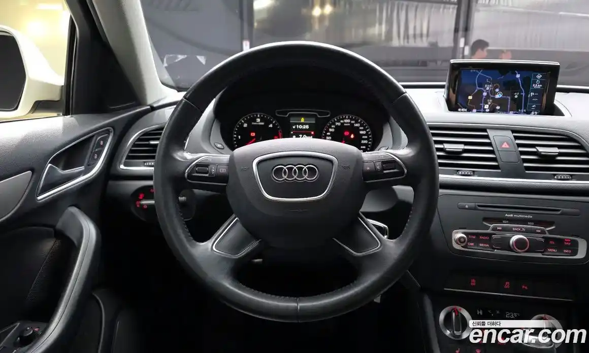 Audi Q3 2013 2.0 гидро в Москве № 1195391, фото 13