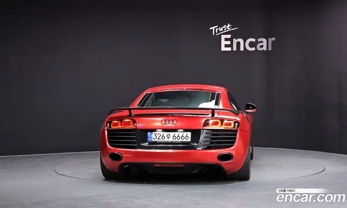 Audi R8 2008 4.2 гидро в Москве № 1195470, фото 4