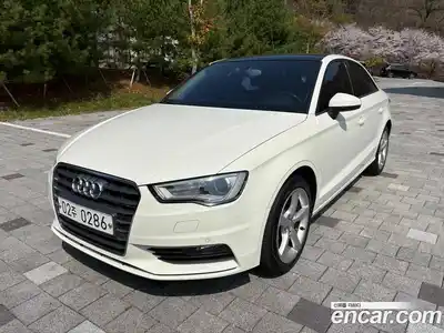 Audi A3 2015 2.0 гидро в Москве № 1195612, миниатюра 2