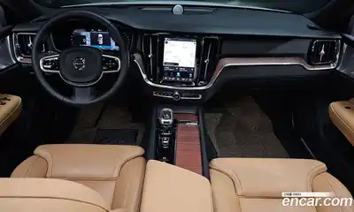 Volvo S60 2024 2.0 гидро в Москве № 1195734, миниатюра 7
