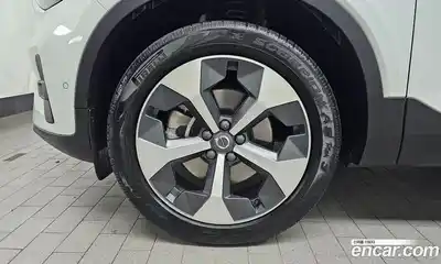 Volvo XC40 2023 2.0 гидро в Москве № 1195796, миниатюра 5