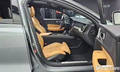 Volvo V60 2020 2.0 гидро в Москве № 1195800, миниатюра 11