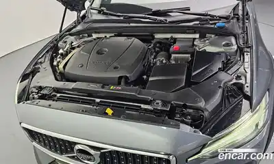 Volvo V60 2020 2.0 гидро в Москве № 1195800, миниатюра 6