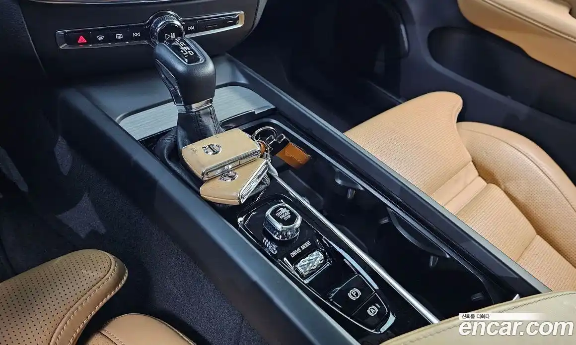 Volvo V60 2020 2.0 гидро в Москве № 1195800, фото 9
