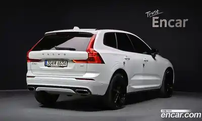 Volvo XC60 2020 2.0 гидро в Москве № 1195844, миниатюра 2