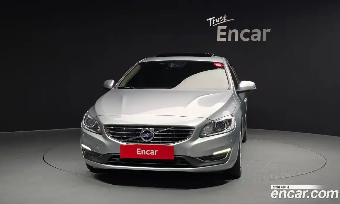 Volvo S60 2017 2.0 гидро в Москве № 1195878, фото 3