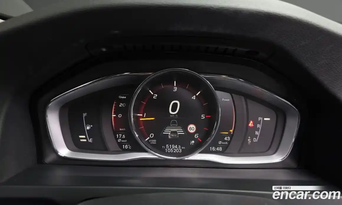 Volvo S60 2017 2.0 гидро в Москве № 1195878, фото 7