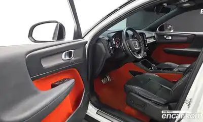 Volvo XC40 2019 2.0 гидро в Москве № 1195908, миниатюра 11