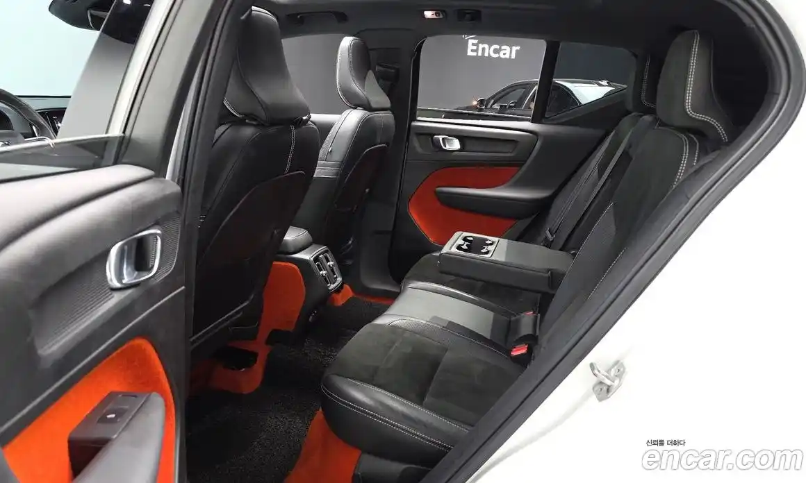 Volvo XC40 2019 2.0 гидро в Москве № 1195908, фото 12