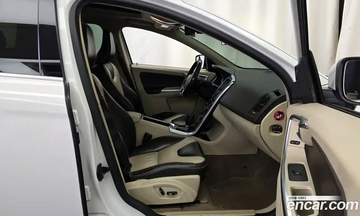 Volvo XC60 2012 2.4 гидро в Москве № 1195933, фото 11