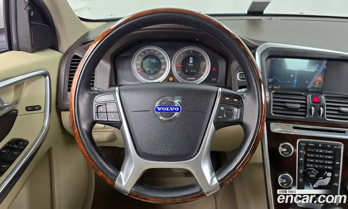 Volvo XC60 2012 2.4 гидро в Москве № 1195933, фото 13