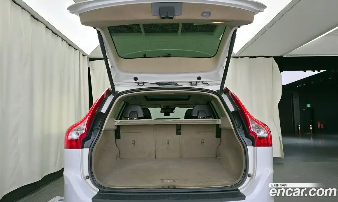 Volvo XC60 2012 2.4 гидро в Москве № 1195933, фото 20